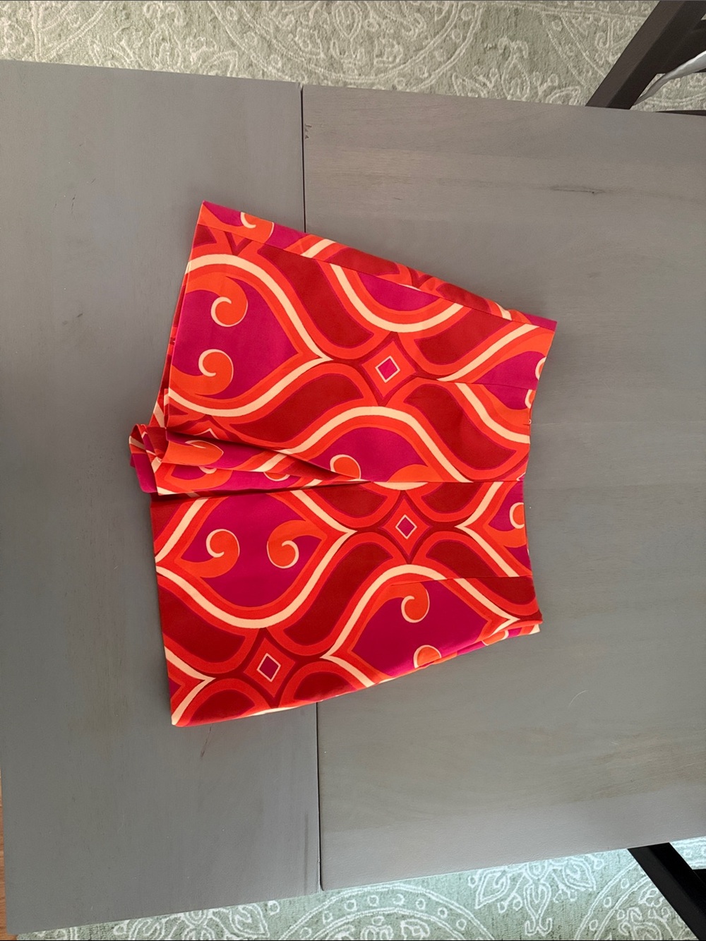 Zara Red & Pink Geometric Print Skort